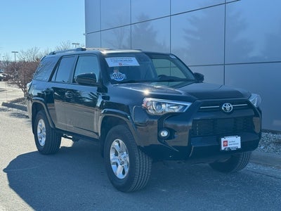 2024 Toyota 4Runner SR5 4WD