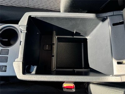 2024 Toyota 4Runner SR5 4WD