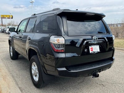 2024 Toyota 4Runner SR5 4WD