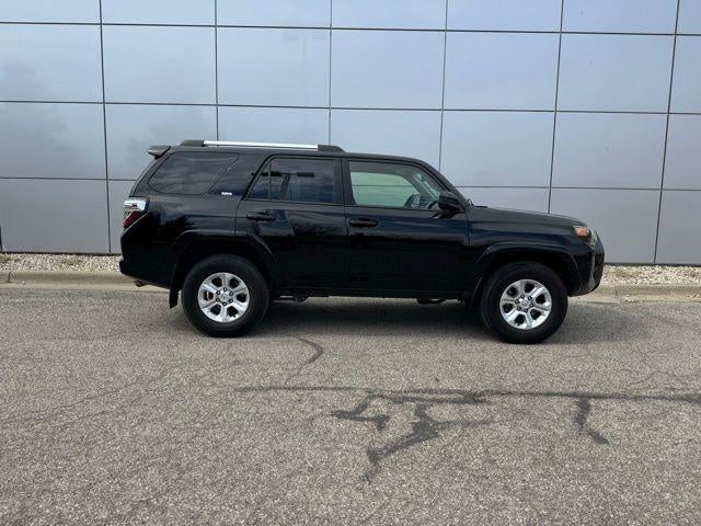 2024 Toyota 4Runner SR5 4WD