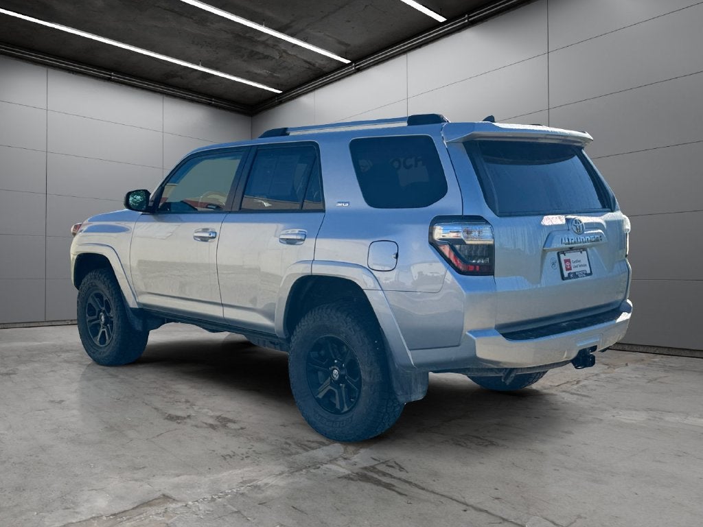 2022 Toyota 4Runner SR5 4WD