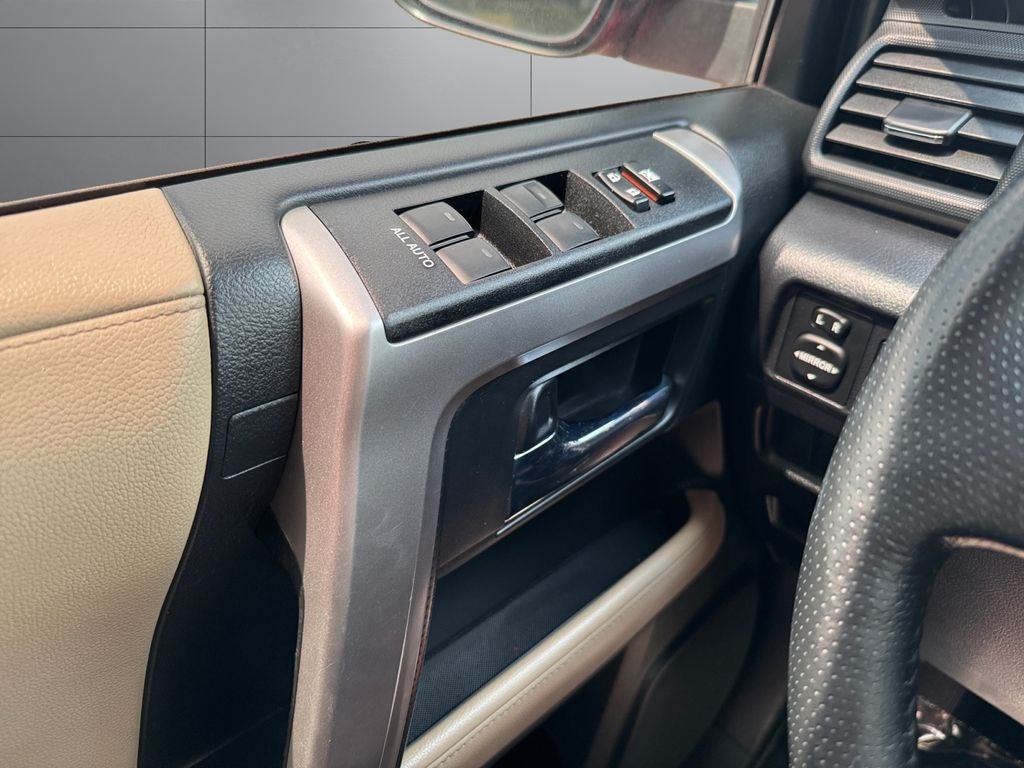 2023 Toyota 4Runner SR5 Premium 4WD