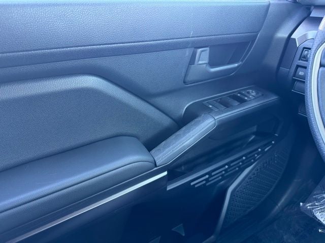 2025 Toyota 4Runner SR5 4WD