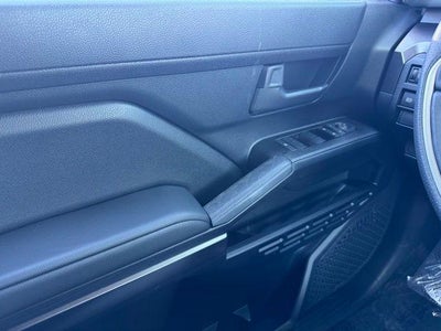 2025 Toyota 4Runner SR5 4WD