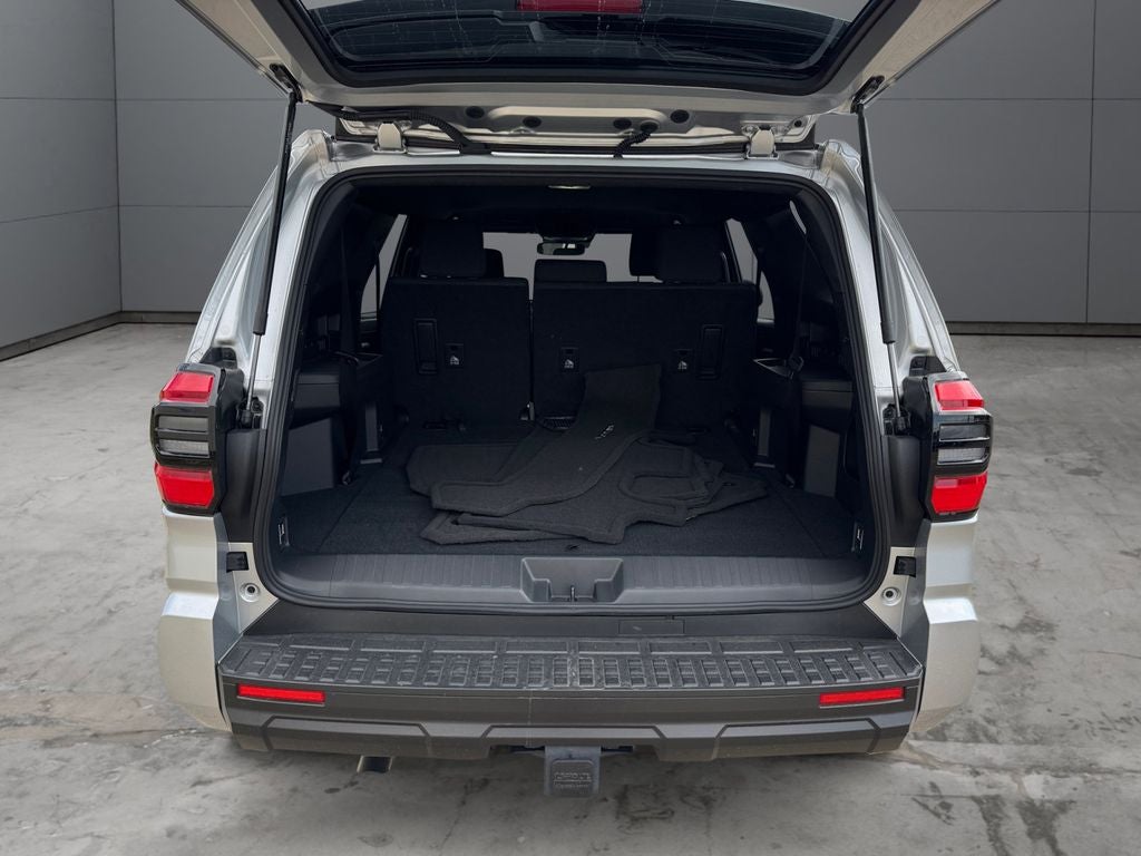 2025 Toyota 4Runner SR5 4WD