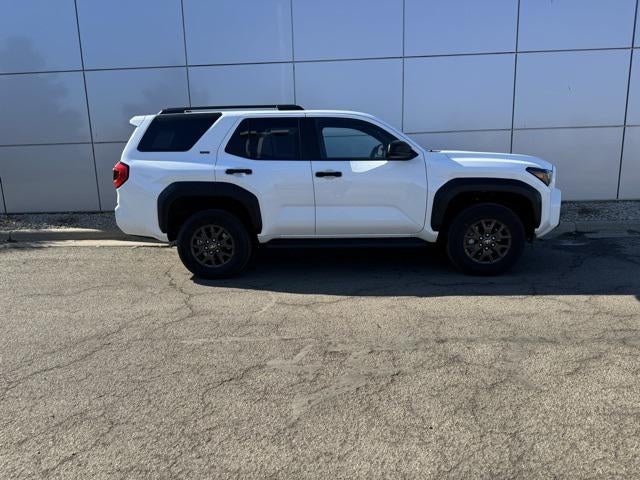 2025 Toyota 4Runner SR5 4WD