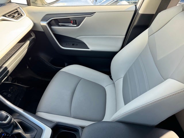 2019 Toyota RAV4 XLE Premium AWD