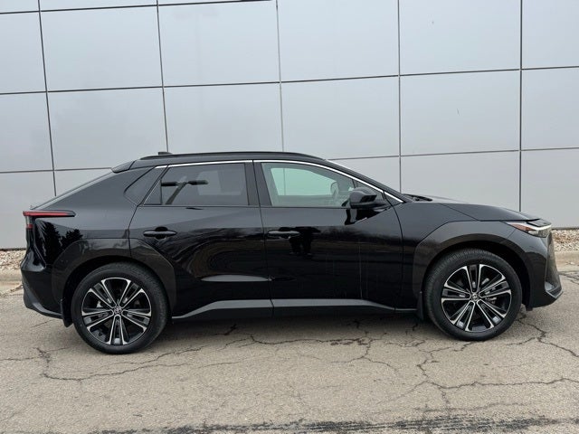 2023 Toyota bZ4X Limited AWD