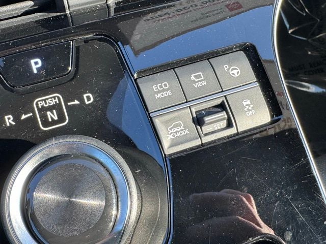 2024 Toyota bZ4X Limited AWD