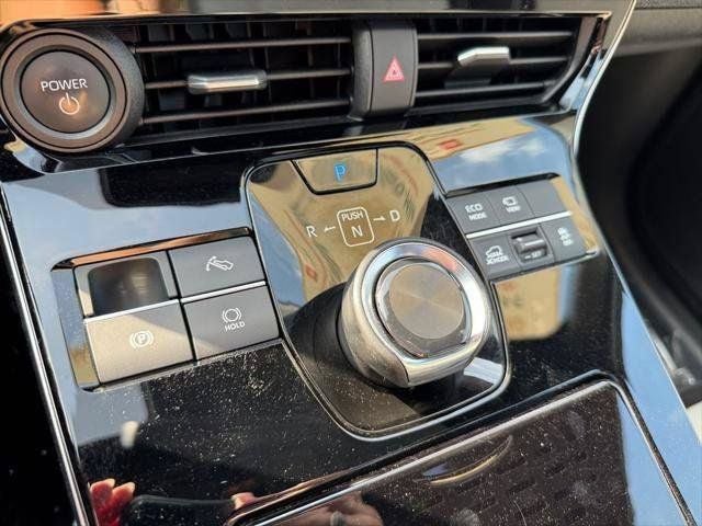2023 Toyota bZ4X Limited AWD