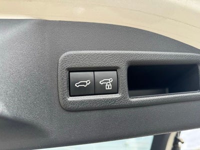 2024 Toyota bZ4X Limited AWD