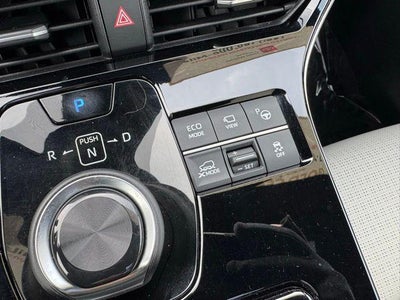 2024 Toyota bZ4X Limited AWD