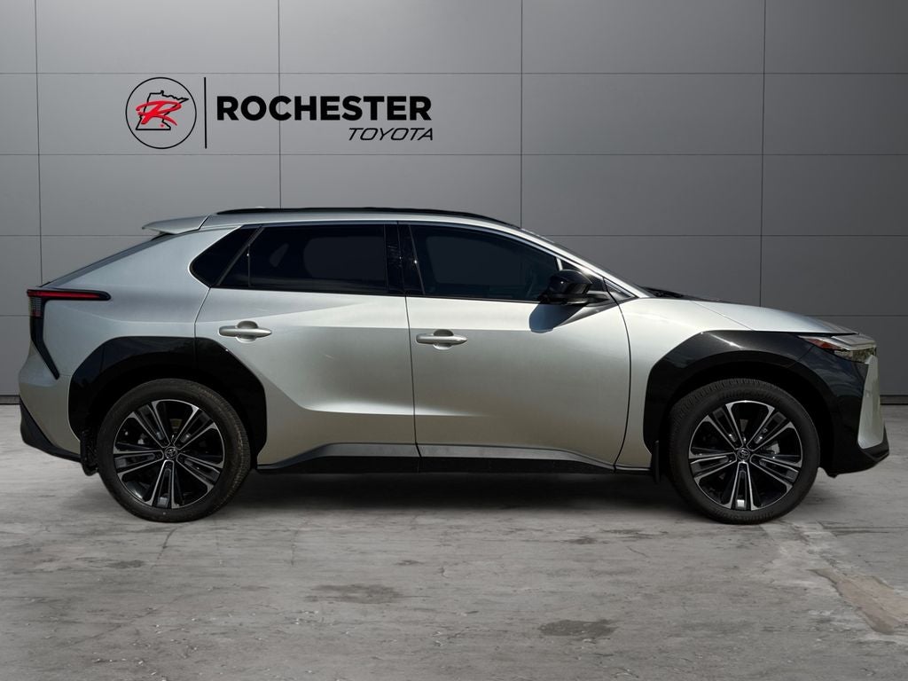 2023 Toyota bZ4X Limited AWD