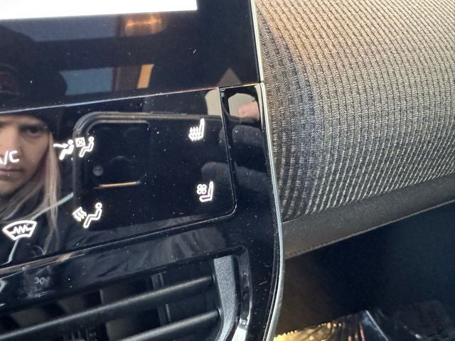 2023 Toyota bZ4X Limited AWD