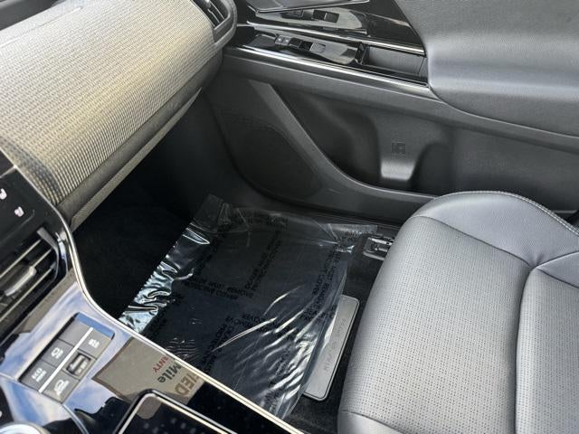 2023 Toyota bZ4X Limited AWD