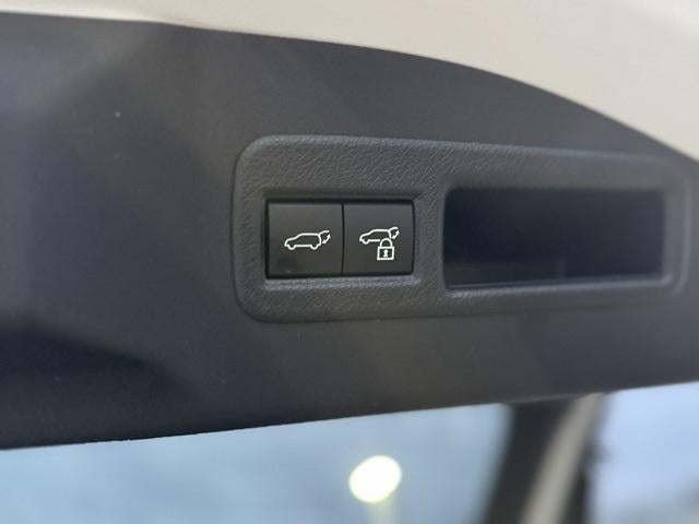 2023 Toyota bZ4X Limited AWD