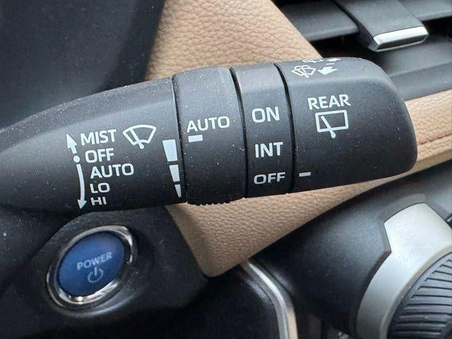 2022 Toyota RAV4 Hybrid XLE Premium AWD