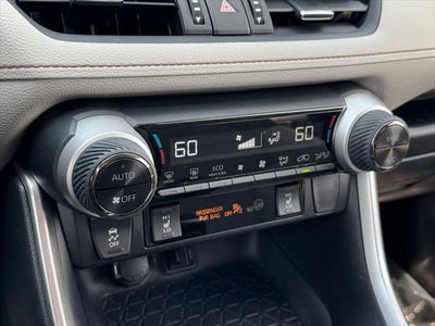 2022 Toyota RAV4 Hybrid XLE Premium AWD
