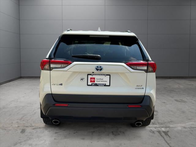 2022 Toyota RAV4 Hybrid XLE Premium AWD