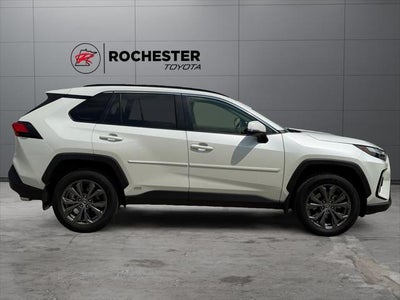 2022 Toyota RAV4 Hybrid XLE Premium AWD