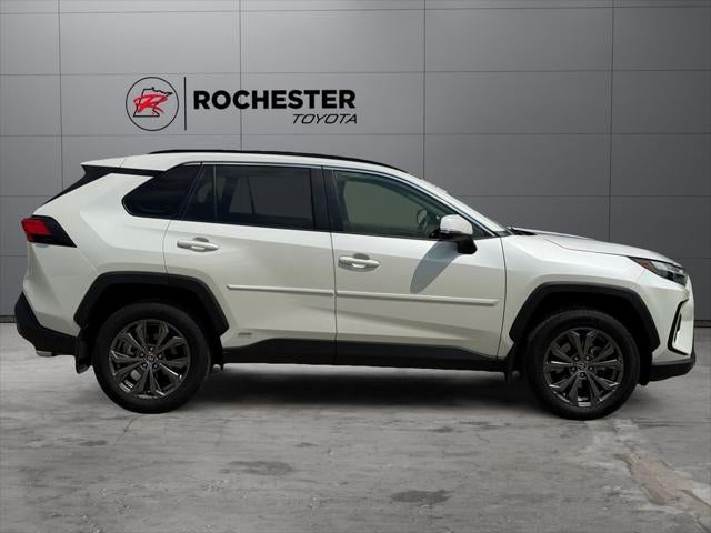2022 Toyota RAV4 Hybrid XLE Premium AWD