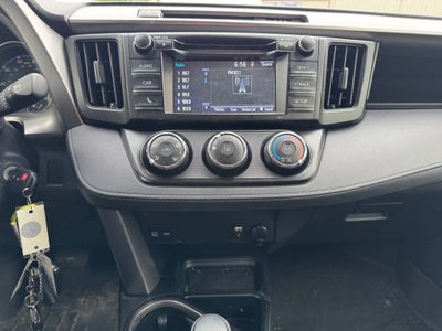 2017 Toyota RAV4 LE AWD
