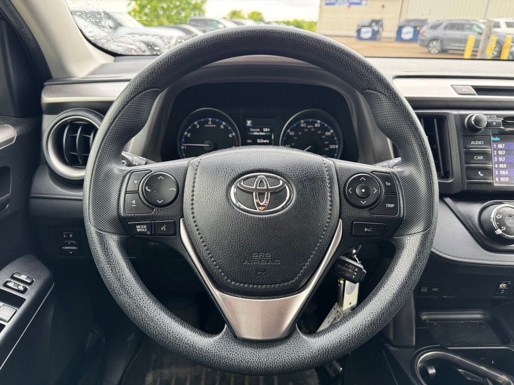 2017 Toyota RAV4 LE AWD