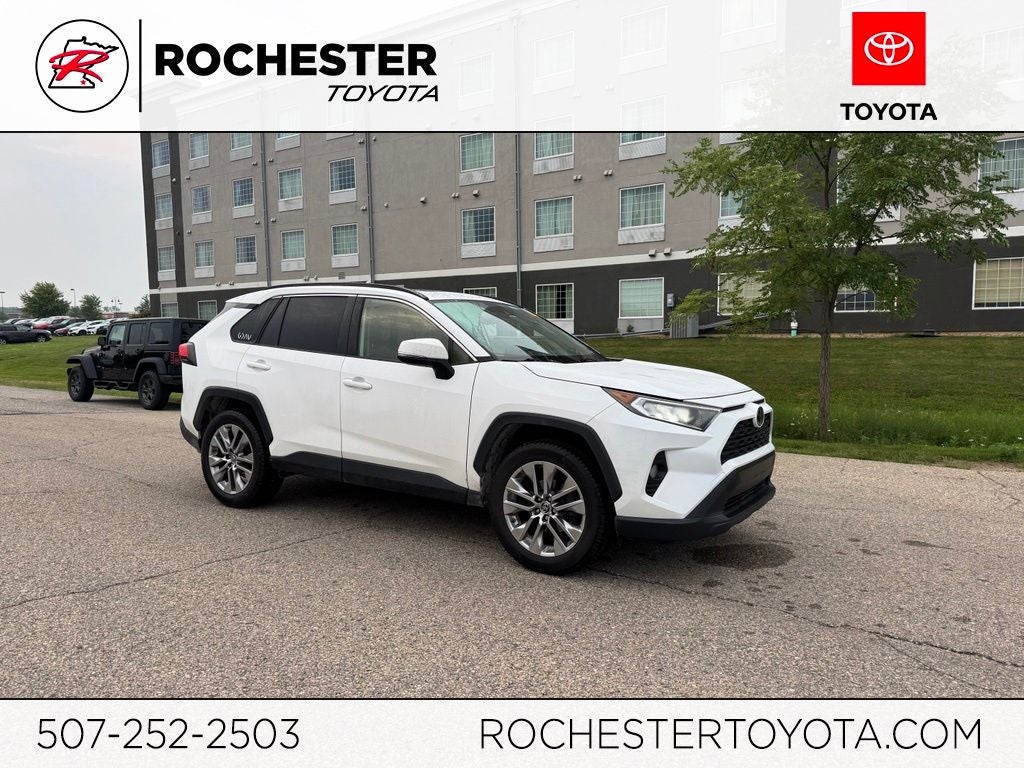 2019 Toyota RAV4 XLE Premium FWD