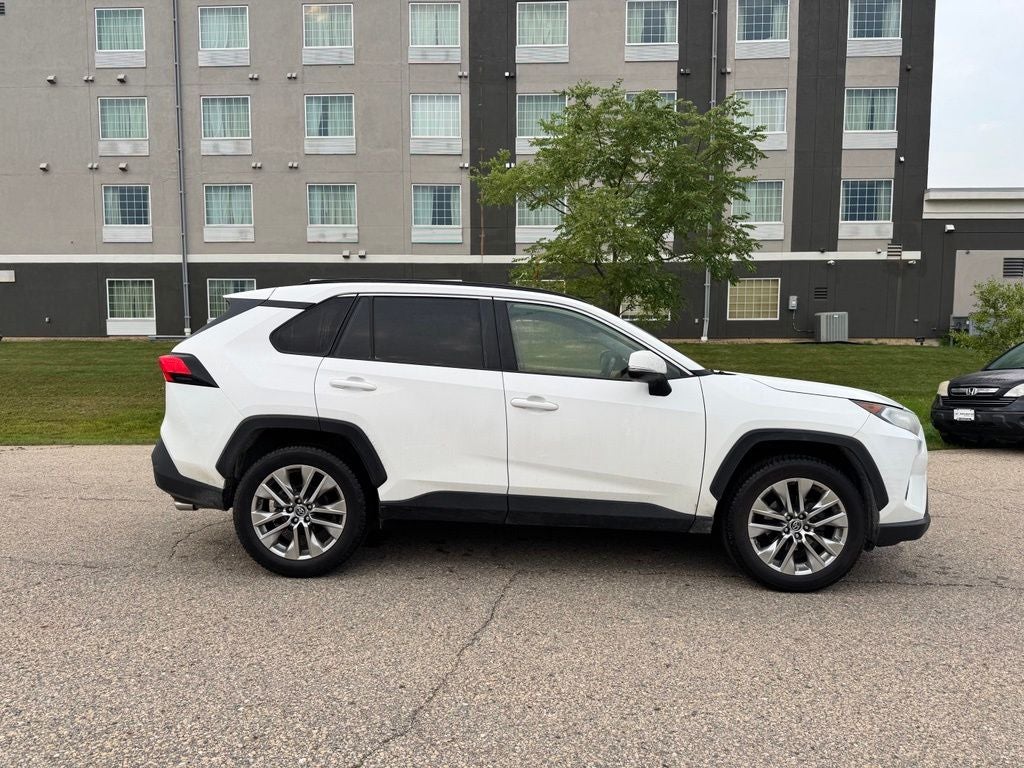 2019 Toyota RAV4 XLE Premium FWD