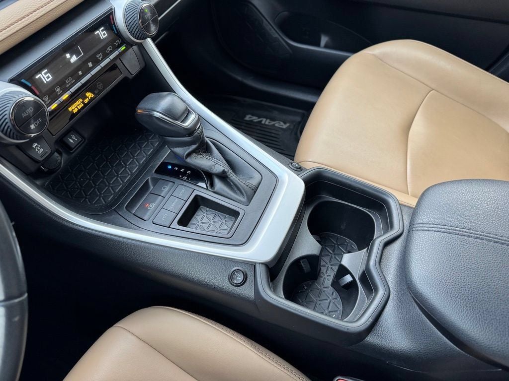 2019 Toyota RAV4 XLE Premium FWD