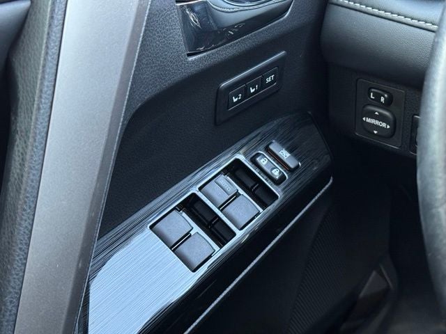 2018 Toyota RAV4 Hybrid Limited AWD