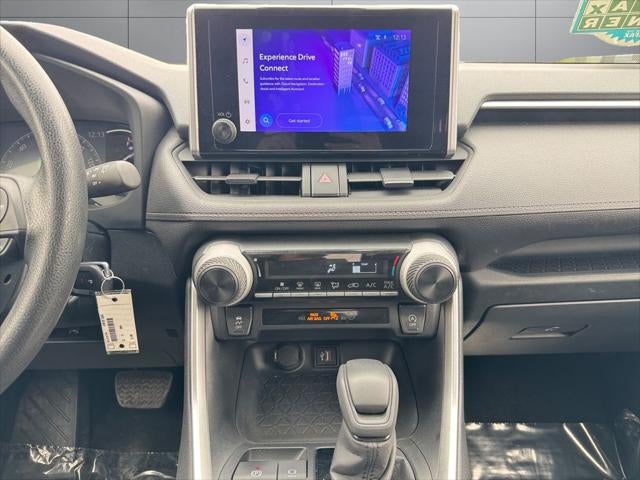 2023 Toyota RAV4 LE AWD