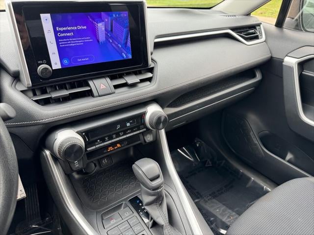 2023 Toyota RAV4 LE AWD