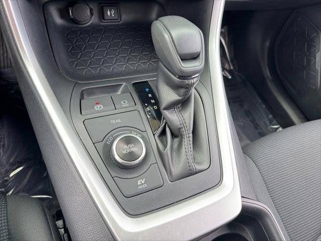 2019 Toyota RAV4 Hybrid LE AWD