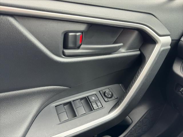 2019 Toyota RAV4 Hybrid LE AWD