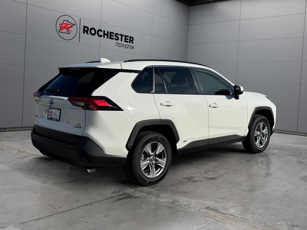 2024 Toyota RAV4 Hybrid LE AWD