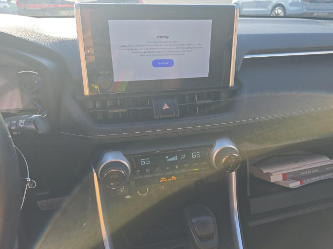 2024 Toyota RAV4 Hybrid LE AWD
