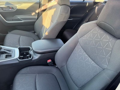 2023 Toyota RAV4 XLE AWD
