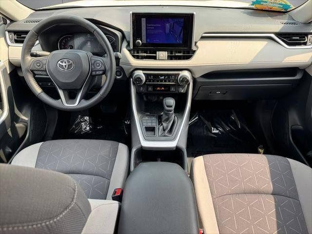 2023 Toyota RAV4 XLE AWD