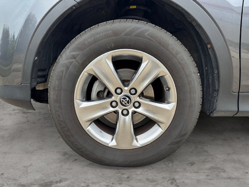 2015 Toyota RAV4 XLE AWD