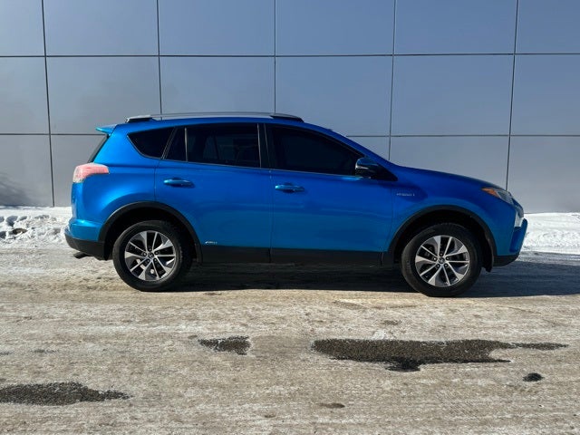 2018 Toyota RAV4 Hybrid LE AWD