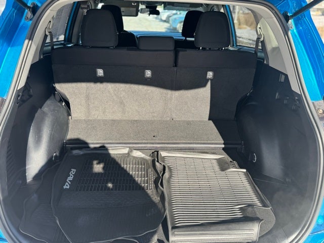 2018 Toyota RAV4 Hybrid LE AWD