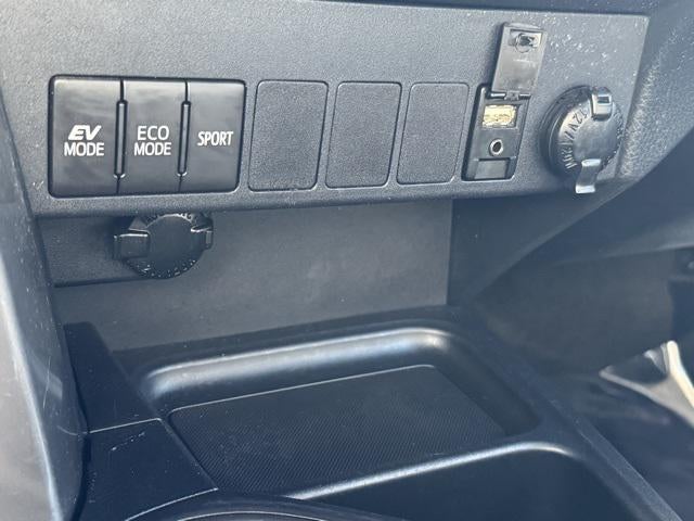 2018 Toyota RAV4 Hybrid LE AWD