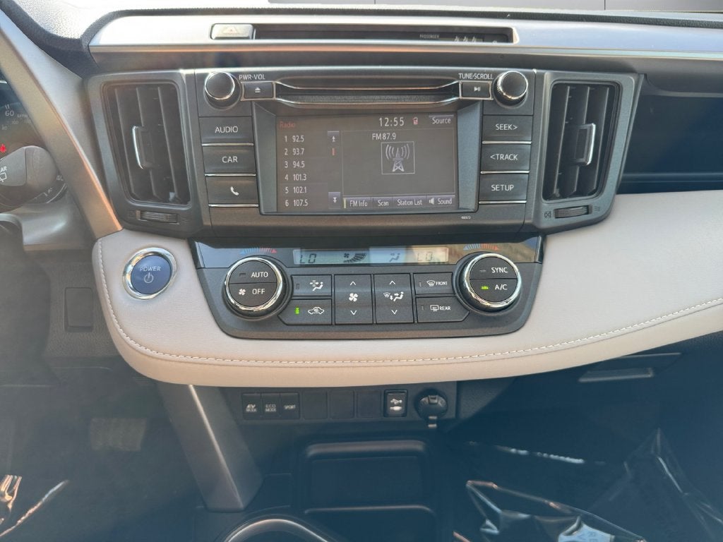 2018 Toyota RAV4 Hybrid LE AWD