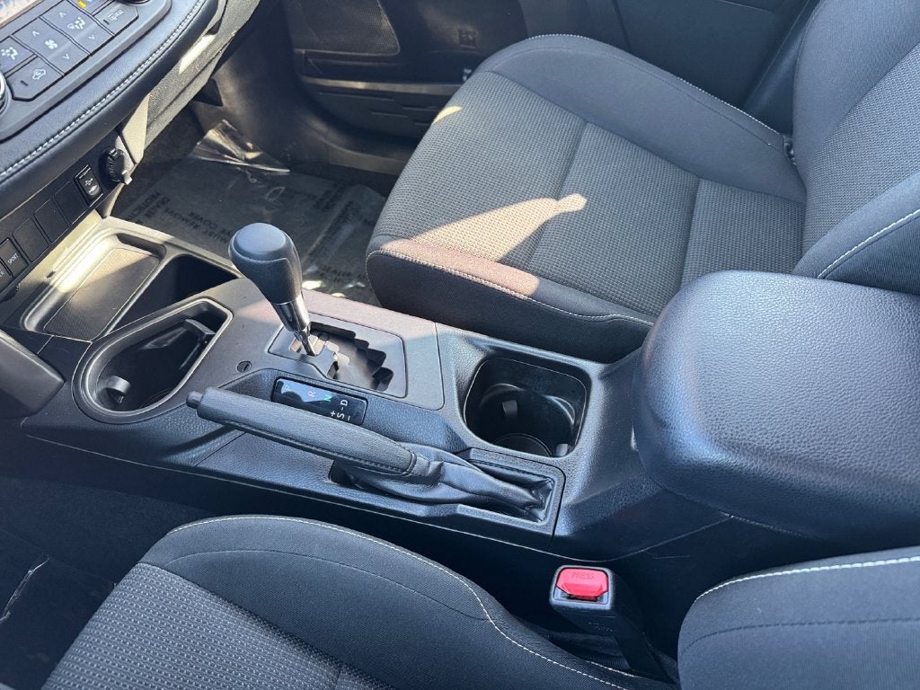 2018 Toyota RAV4 Hybrid LE AWD