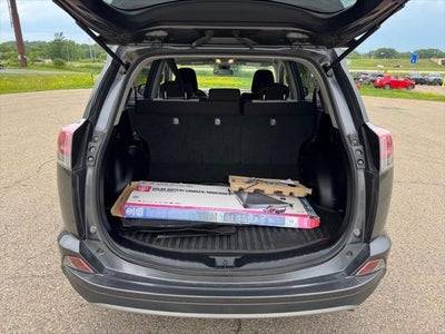 2018 Toyota RAV4 Hybrid LE AWD