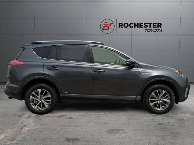 2018 Toyota RAV4 Hybrid LE AWD
