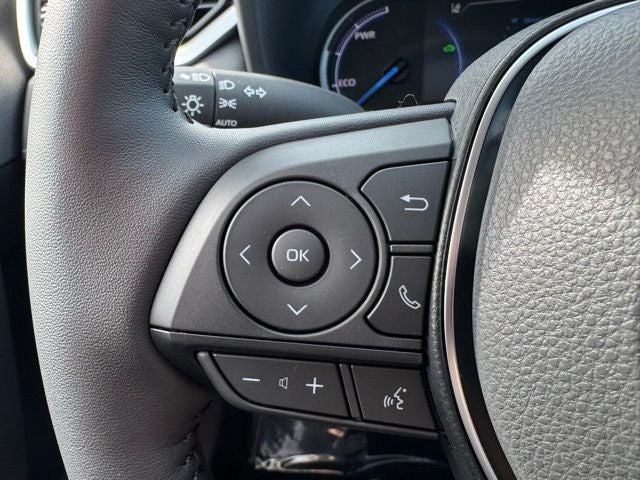 2025 Toyota RAV4 Hybrid XLE AWD