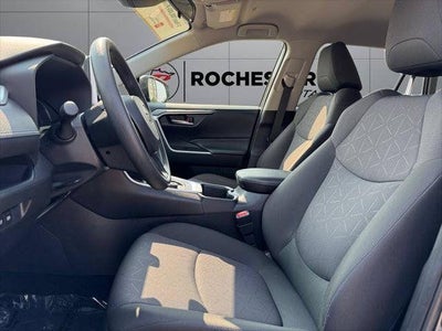 2025 Toyota RAV4 Hybrid XLE AWD