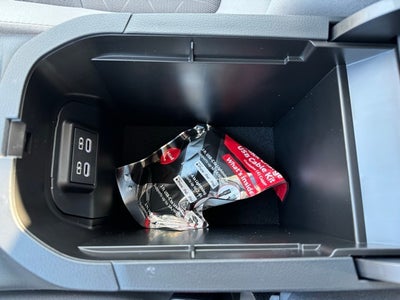 2025 Toyota RAV4 Hybrid XLE AWD